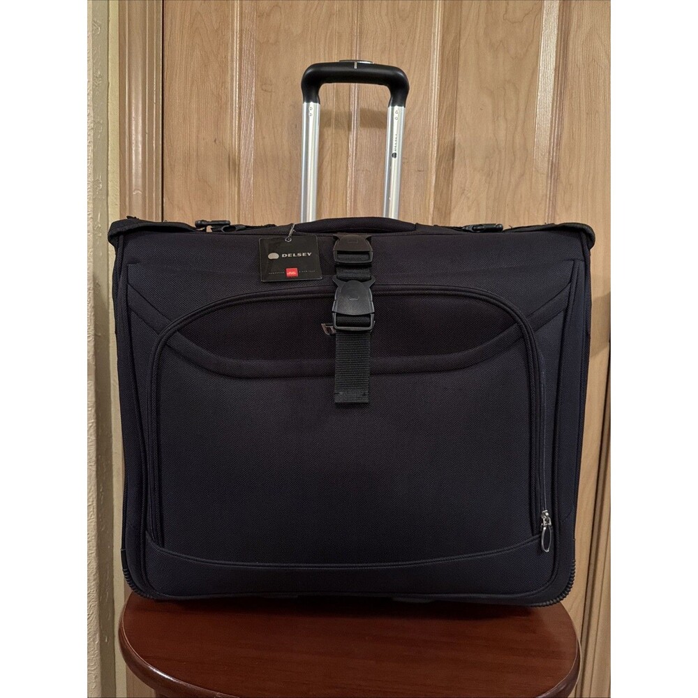 Delsey Helium Dlx Garment Bag Spinner Rolling Suit Travel Luggage 24In Light Use